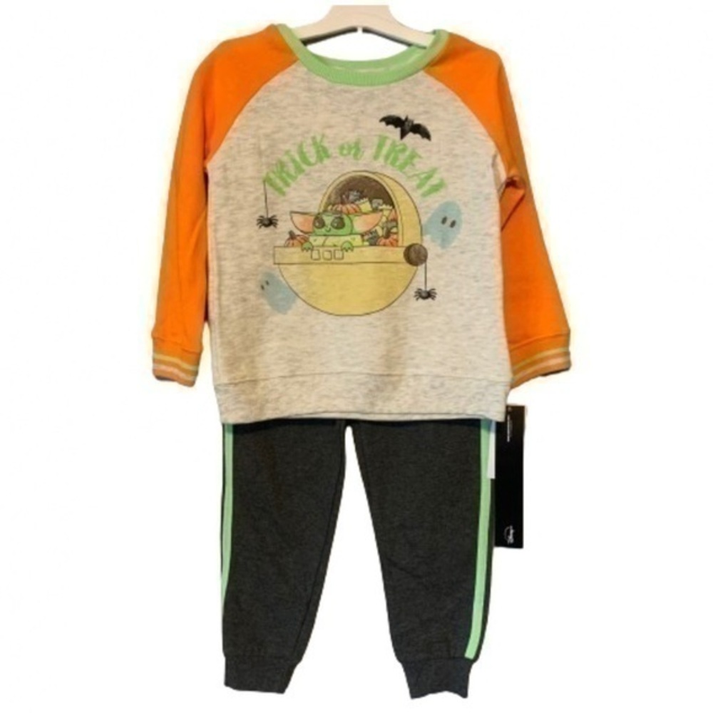 NWT. STAR WARS Baby Yoda 2Pc Halloween Set